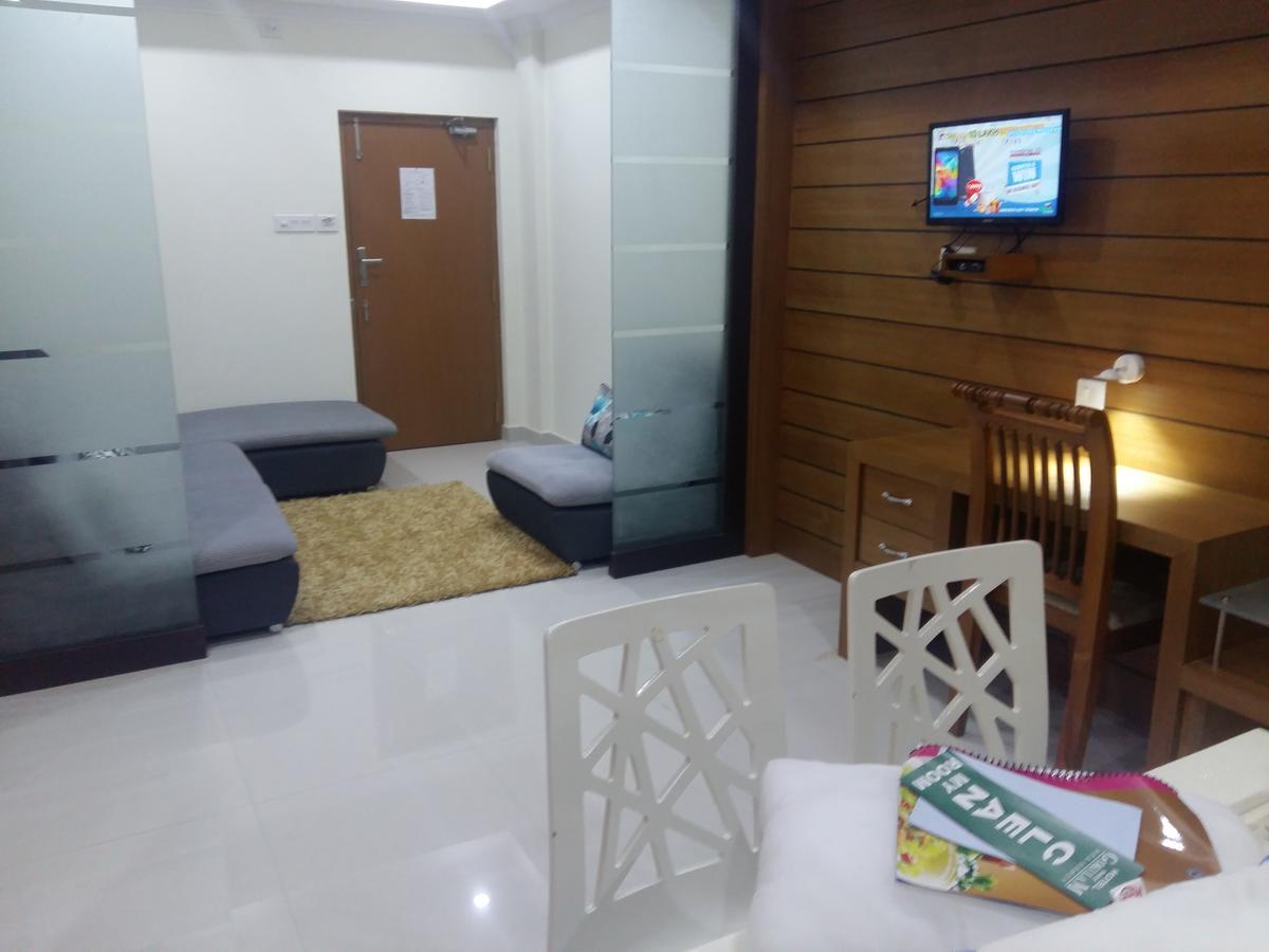 Sree Gokulam Residency Hotel Thrissur Exterior photo