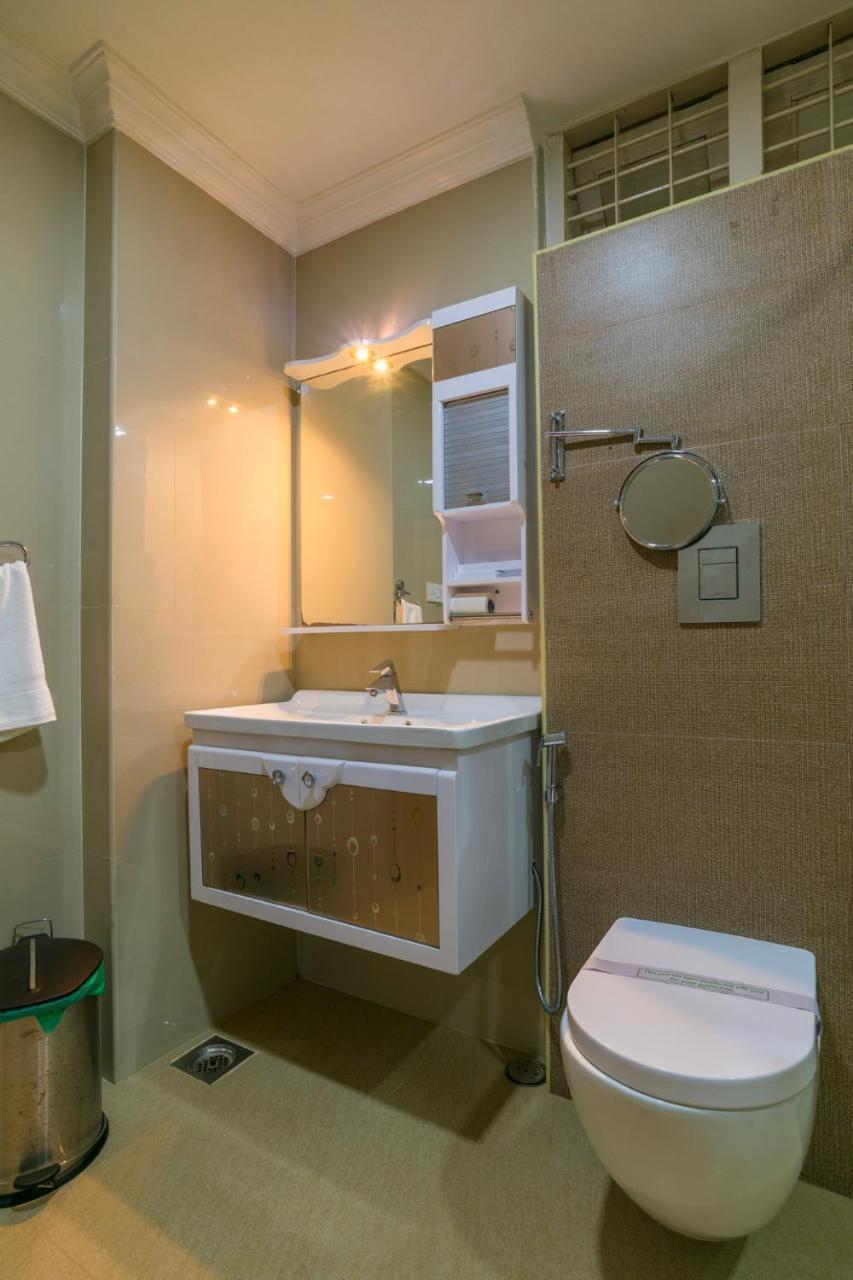 Sree Gokulam Residency Hotel Thrissur Exterior photo